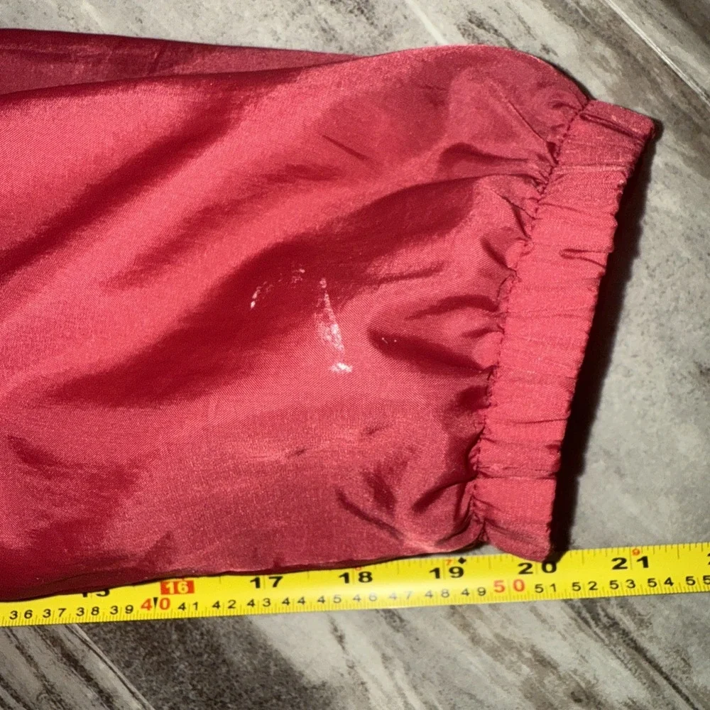 Vintage Coachman Maroon Men's Windbreaker Nylon Lined Coaches Jacket Coat XL?